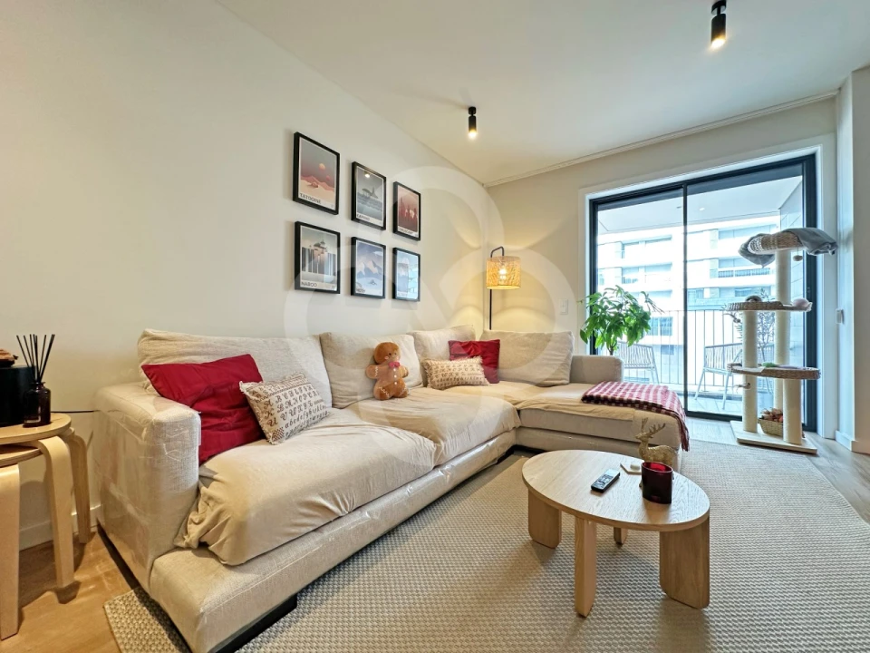 Apartamento T2 para Venda em Lumiar Foto 1