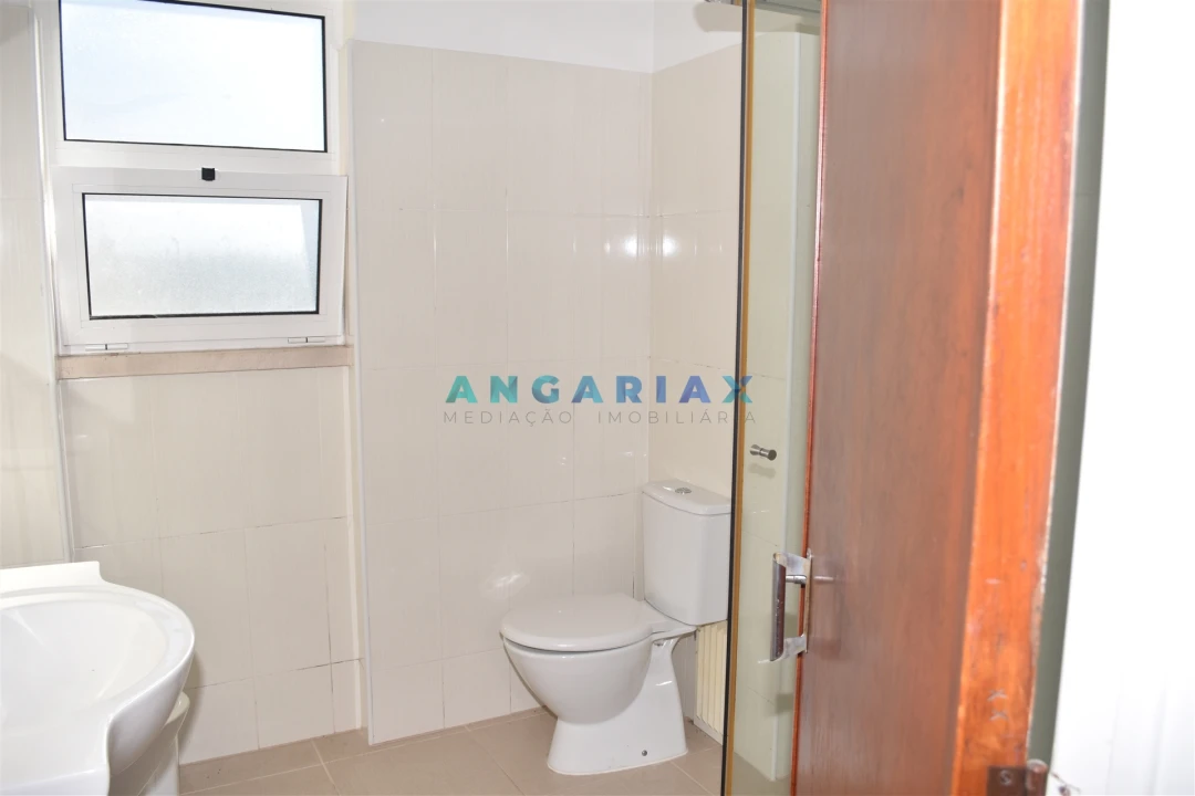 Apartamento T3 para Arrendamento em Leiria, Pousos, Barreira e Cortes Foto 14