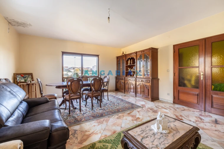 Moradia T3 para Venda em Marrazes e Barosa Foto 13