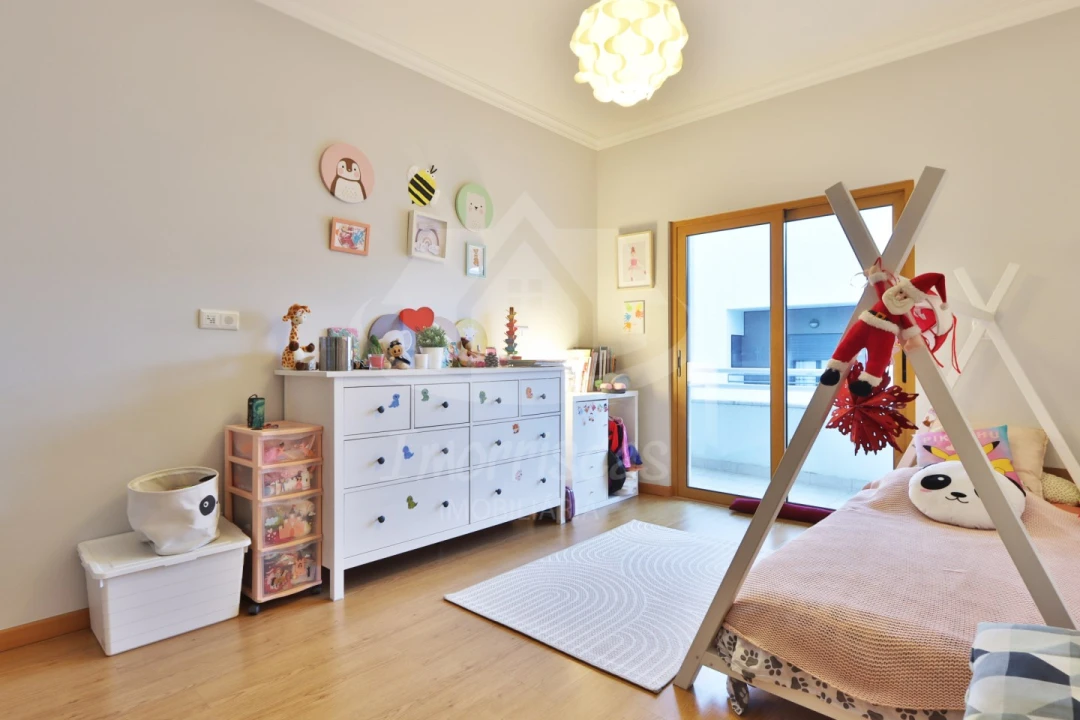 Apartamento T2 para Venda em Loures Foto 13