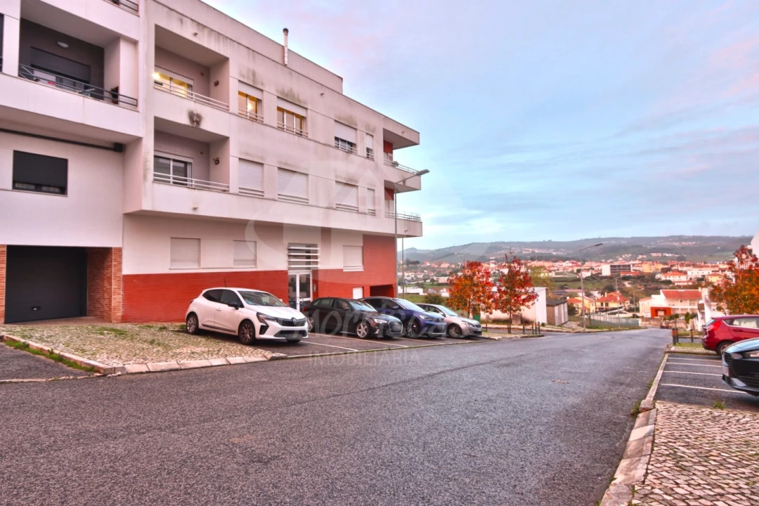 Apartamento T2 para Venda em Loures Foto 20