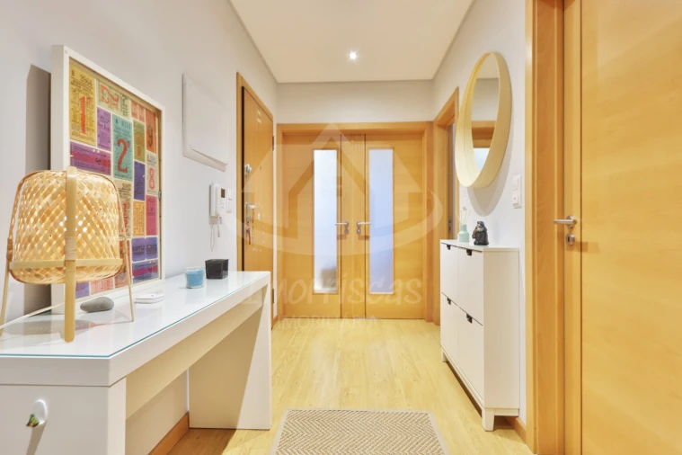 Apartamento T2 para Venda em Loures Foto 4