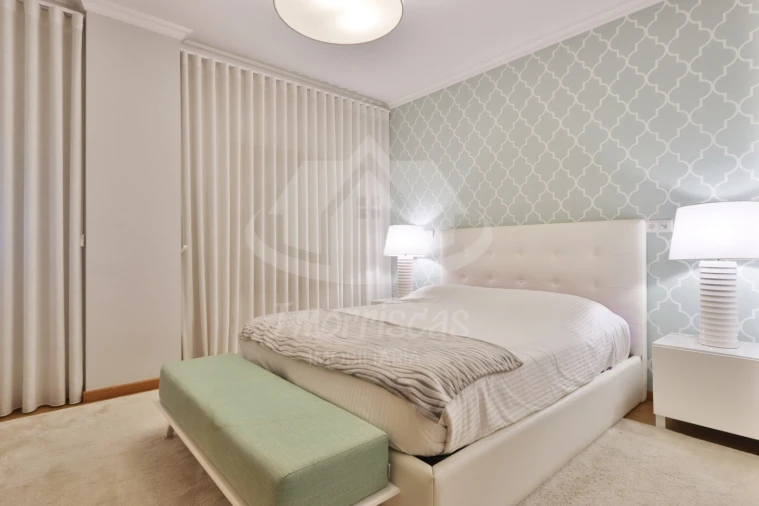 Apartamento T2 para Venda em Loures Foto 9