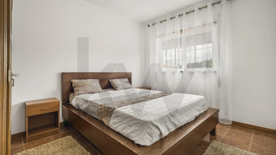 Moradia T4 para Venda em Marinha Grande Foto 6