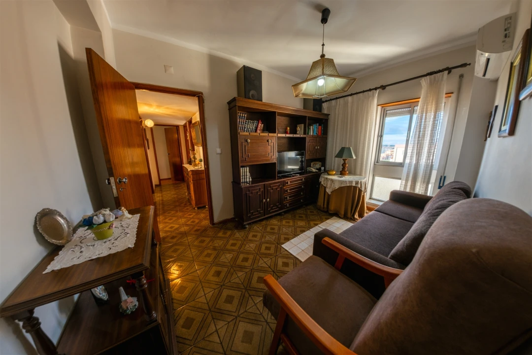 Apartamento T4 para Venda em Castelo Branco Foto 8