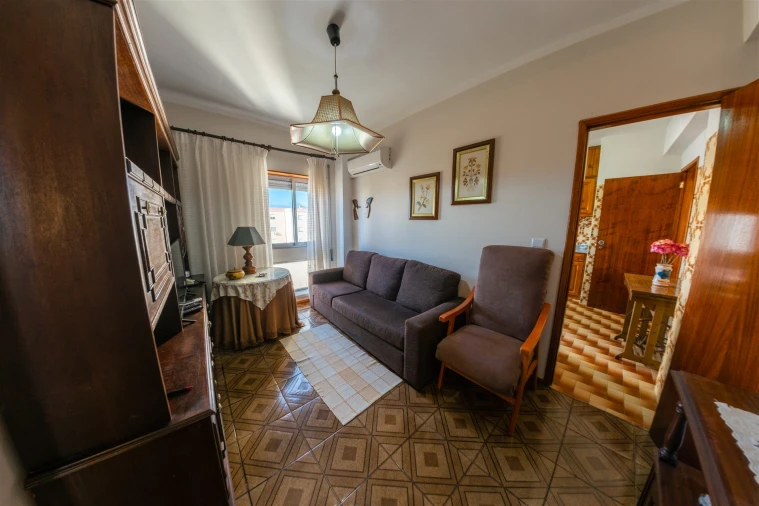 Apartamento T4 para Venda em Castelo Branco Foto 9