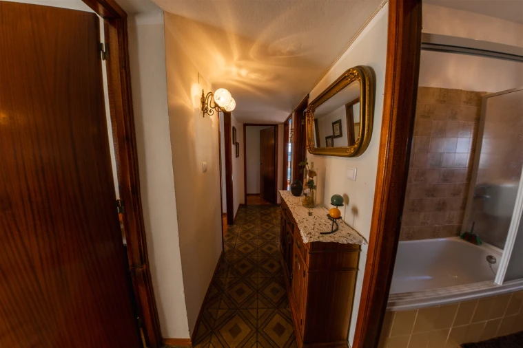 Apartamento T4 para Venda em Castelo Branco Foto 10