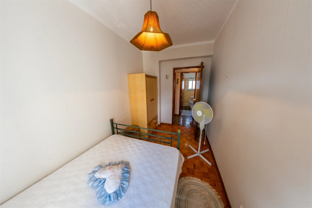 Apartamento T4 para Venda em Castelo Branco Foto 14