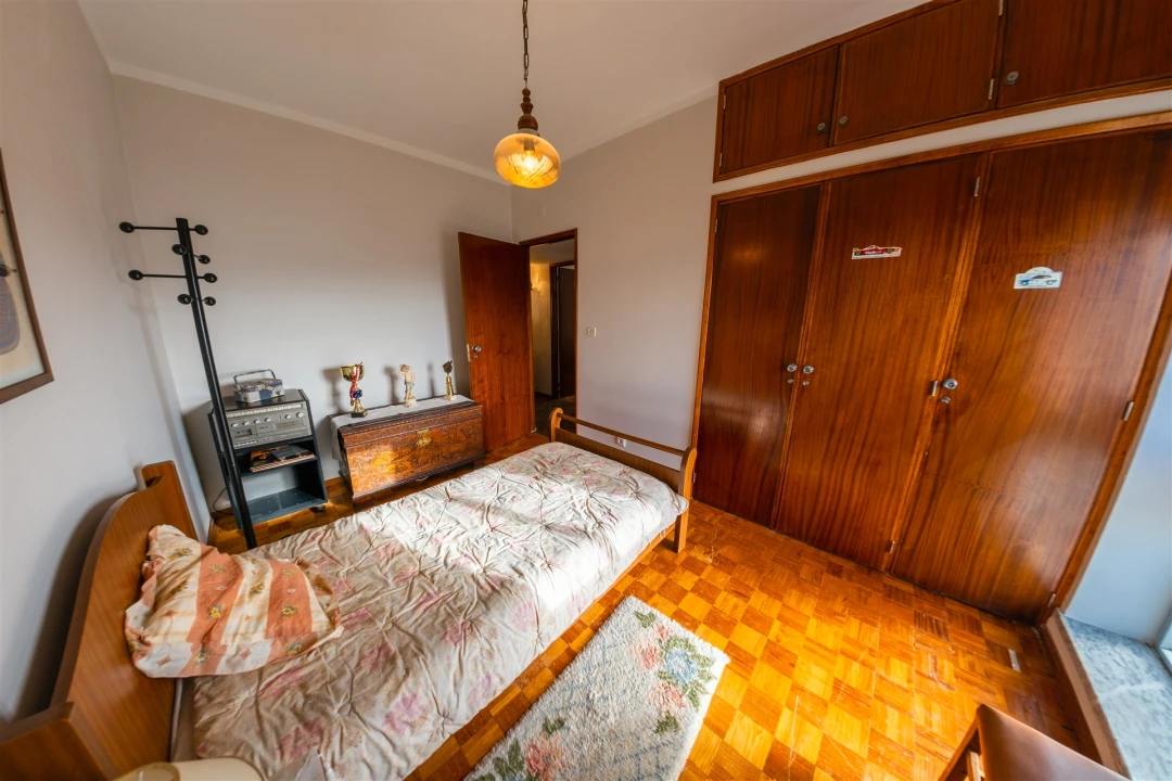 Apartamento T4 para Venda em Castelo Branco Foto 16