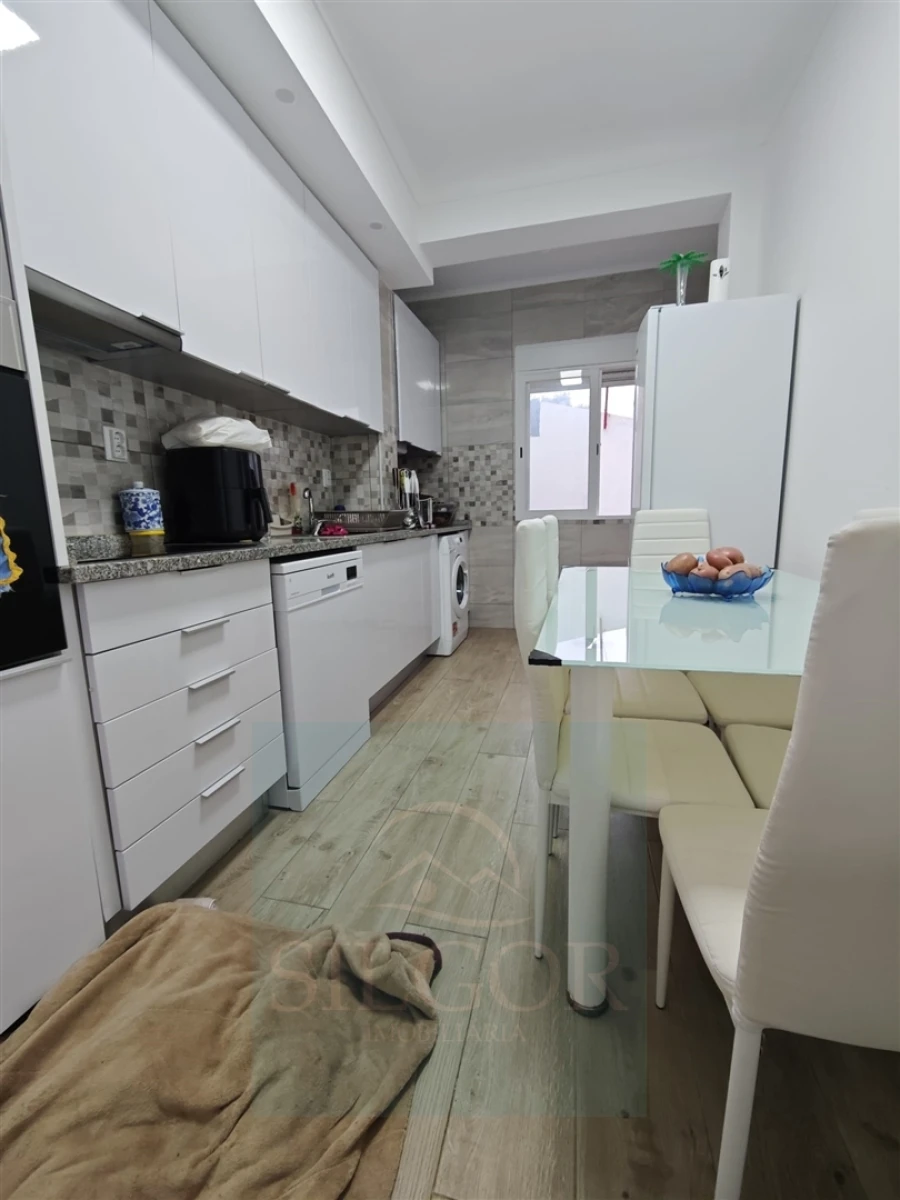 Apartamento T2 para Venda em Baixa da Banheira e Vale da Amoreira Foto 18
