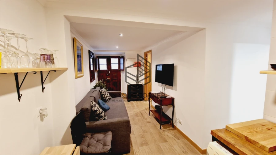 Apartamento T2 para Arrendamento em Misericórdia Foto 4