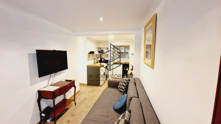 Apartamento T2 para Arrendamento em Misericórdia Foto 3