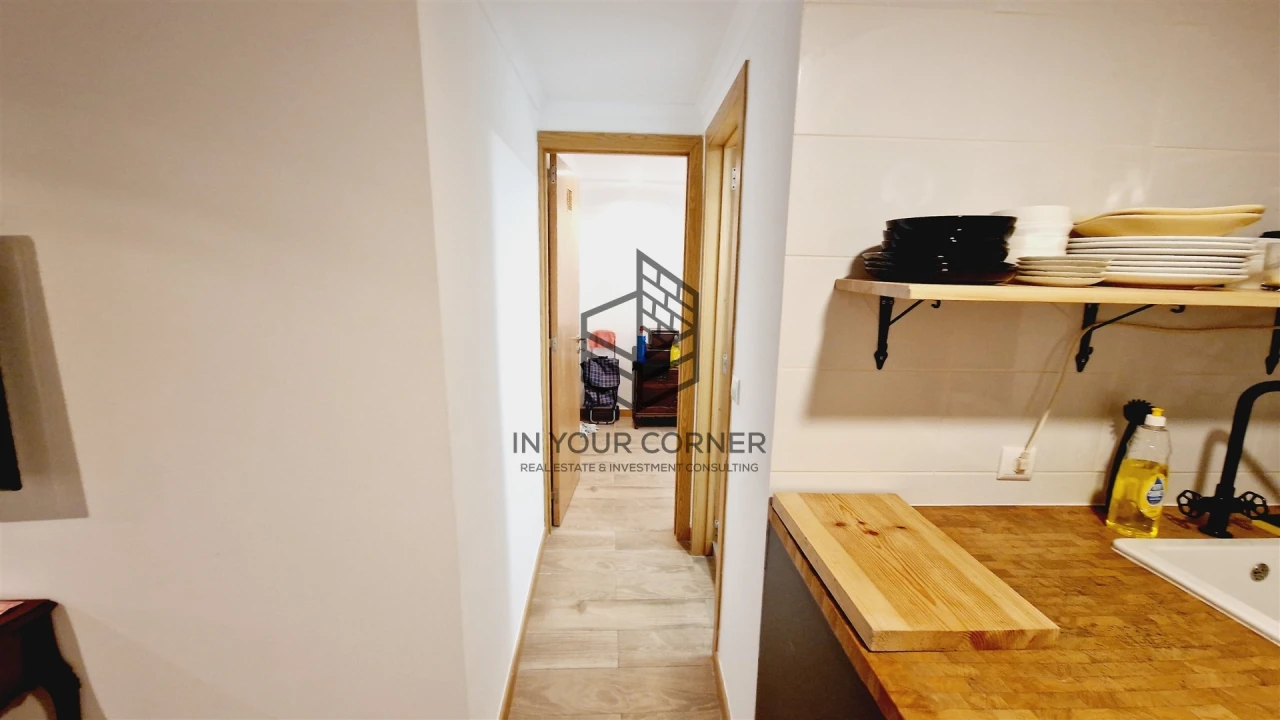 Apartamento T2 para Arrendamento em Misericórdia Foto 8