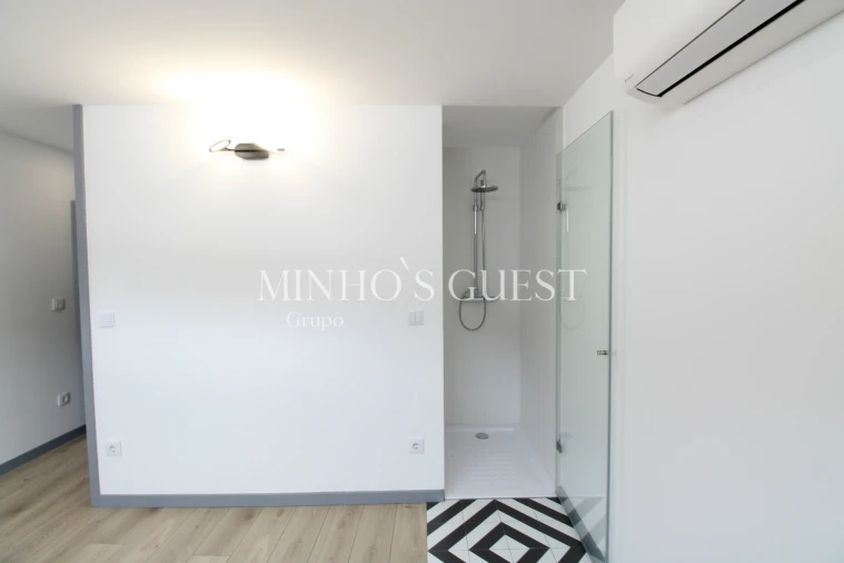 Apartamento T1 para Arrendamento em Braga (São José de São Lázaro e São João do Souto) Foto 4