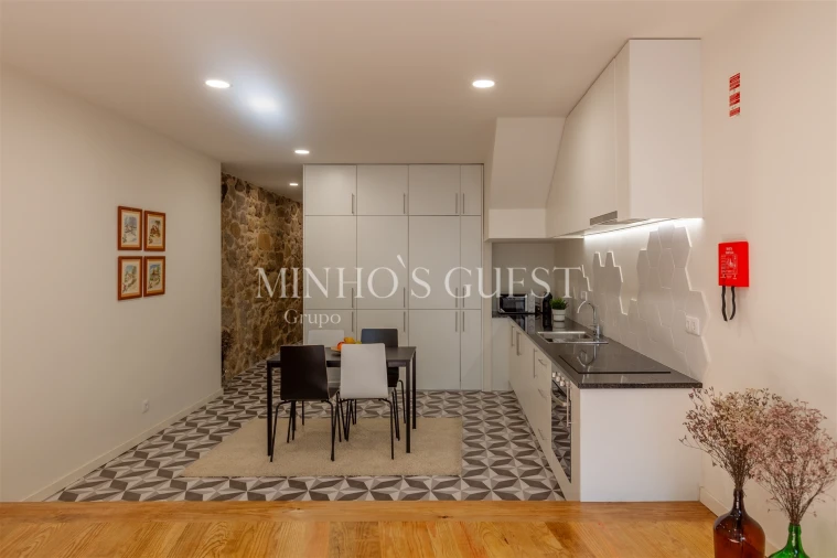 Apartamento T1 para Arrendamento em Braga (Maximinos, Sé e Cividade) Foto 22