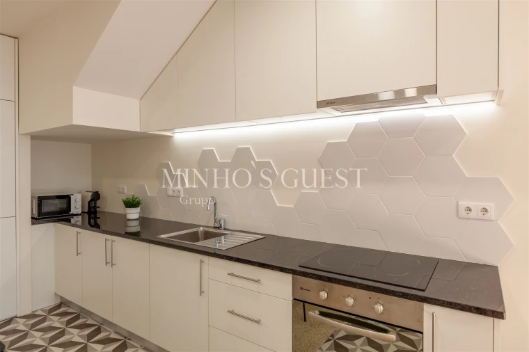 Apartamento T1 para Arrendamento em Braga (Maximinos, Sé e Cividade) Foto 25