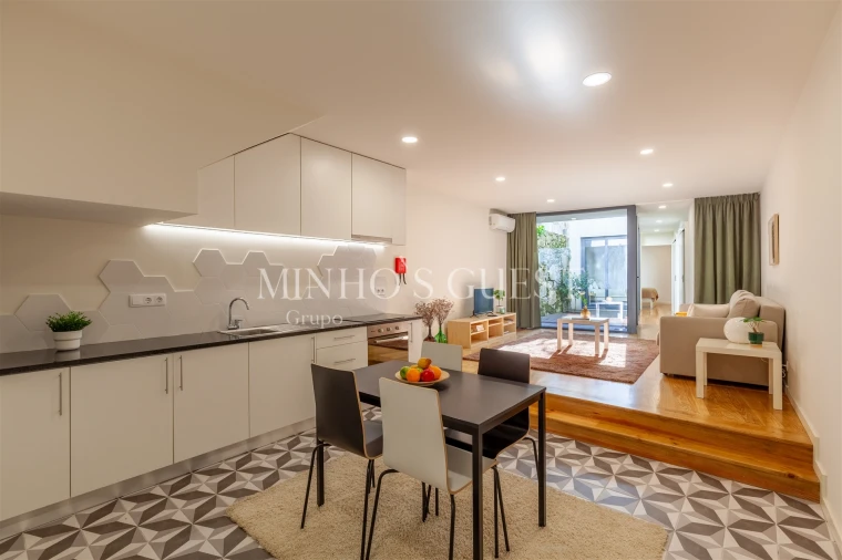 Apartamento T1 para Arrendamento em Braga (Maximinos, Sé e Cividade) Foto 23