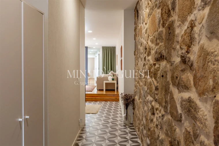 Apartamento T1 para Arrendamento em Braga (Maximinos, Sé e Cividade) Foto 29