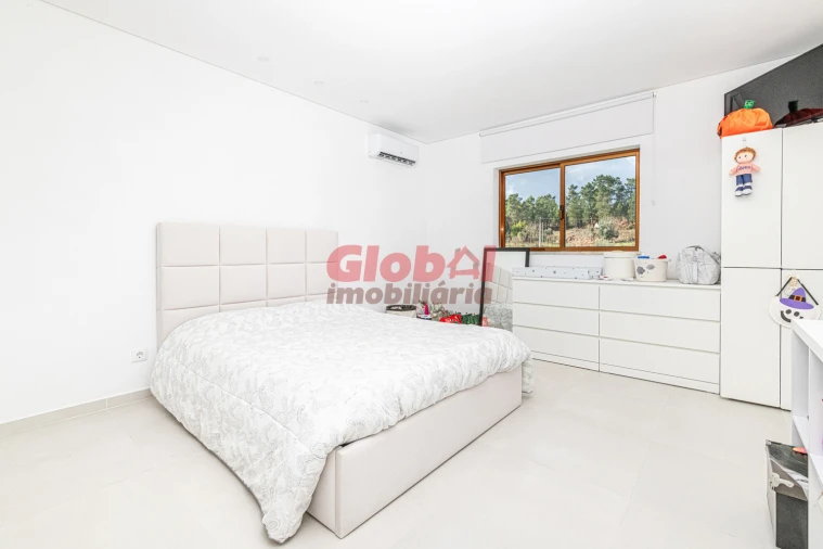 Moradia T3 para Venda em Santos Evos Foto 8