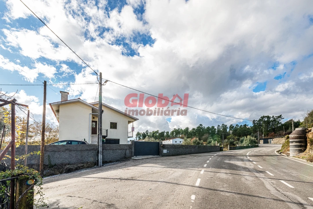 Moradia T3 para Venda em Santos Evos Foto 2