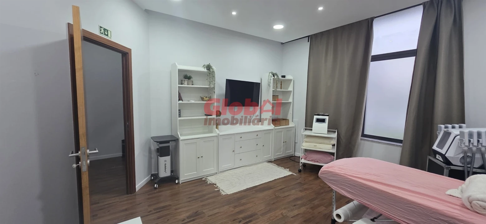 Loja para Trespasse em Viseu Foto 1