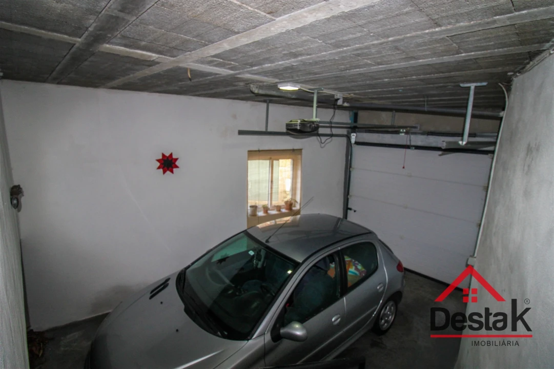 Moradia T2 para Venda em Silgueiros Foto 38