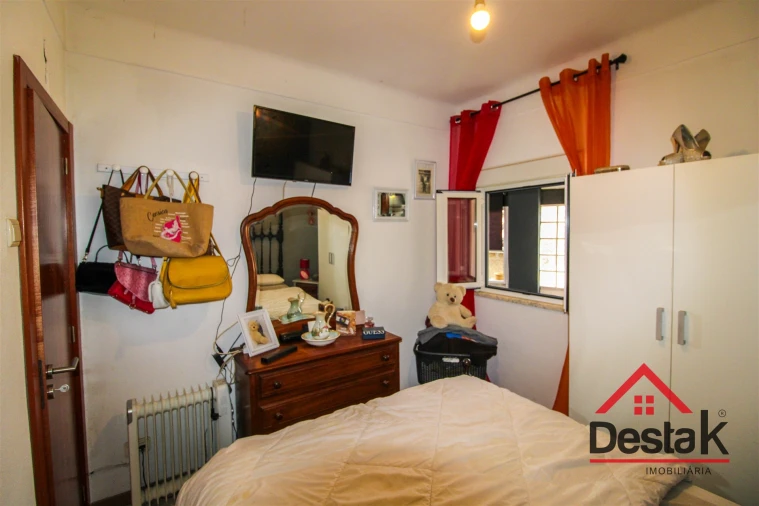 Moradia T2 para Venda em Silgueiros Foto 20