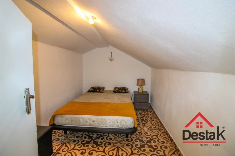 Moradia T2 para Venda em Silgueiros Foto 25