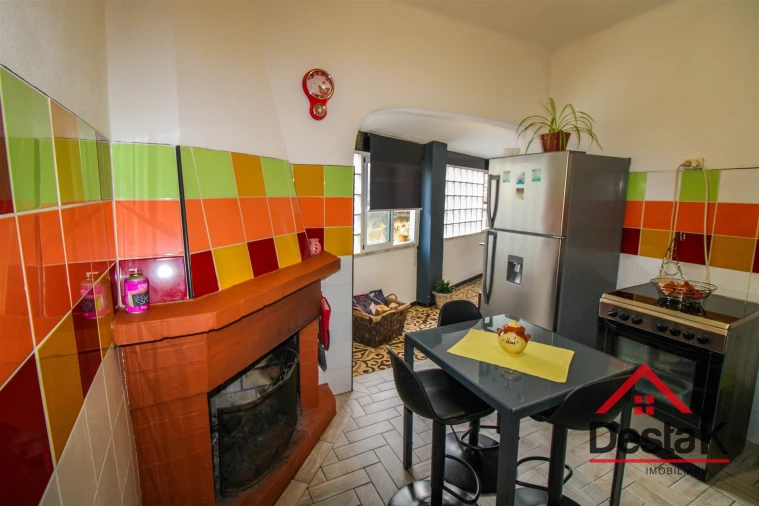 Moradia T2 para Venda em Silgueiros Foto 7