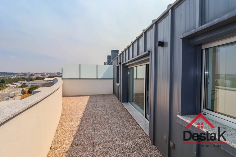 Apartamento T4 para Venda em Abraveses Foto 36