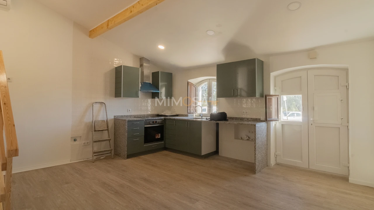 Apartamento T2 para Arrendamento em Aljezur Foto 4