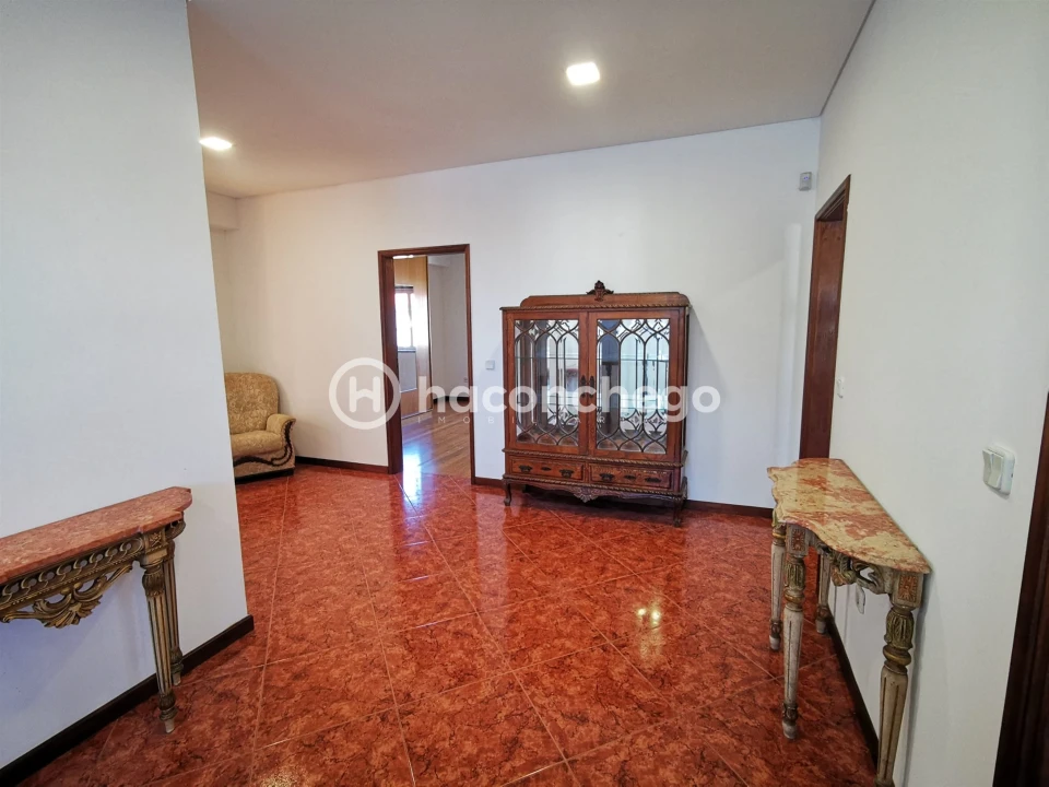 Moradia T3 para Arrendamento em Vila Seca Foto 4