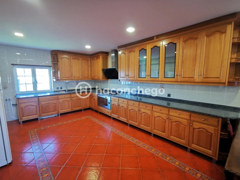 Moradia T3 para Arrendamento em Vila Seca Foto 6