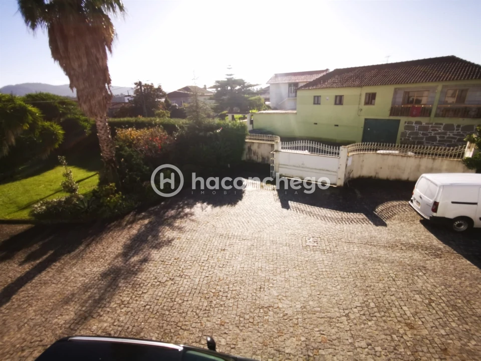 Moradia T3 para Arrendamento em Vila Seca Foto 3