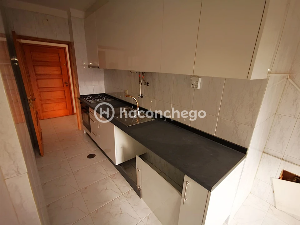Apartamento T1 para Venda em Arcozelo Foto 11