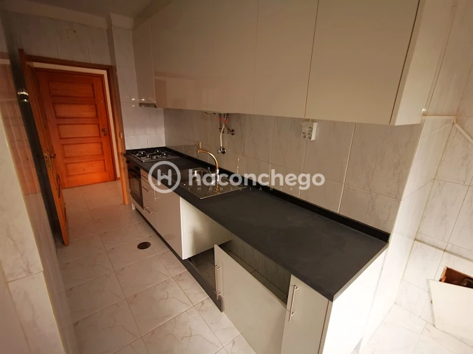 Apartamento T1 para Venda em Arcozelo Foto 11