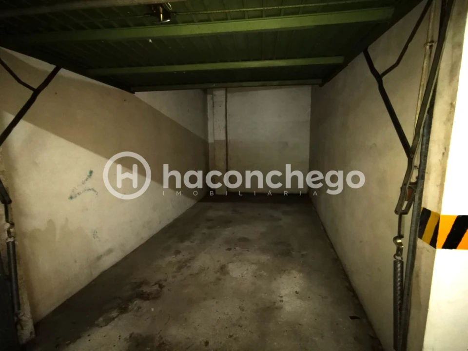 Apartamento T1 para Venda em Arcozelo Foto 18