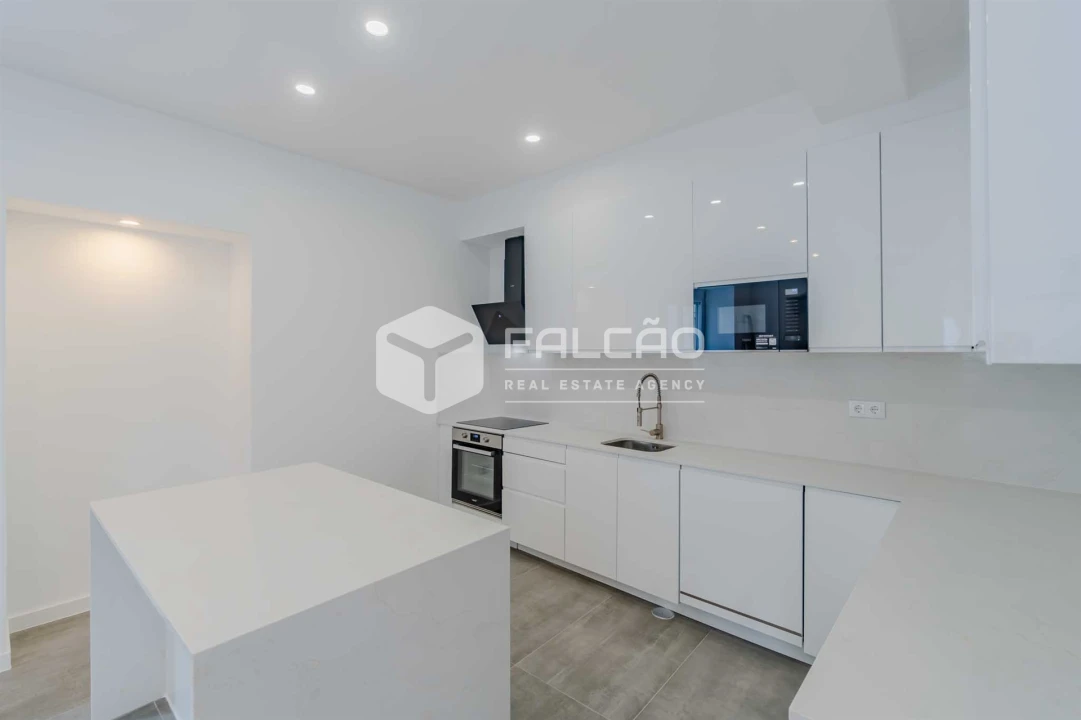 Moradia T3 para Venda em Amiais de Baixo Foto 5