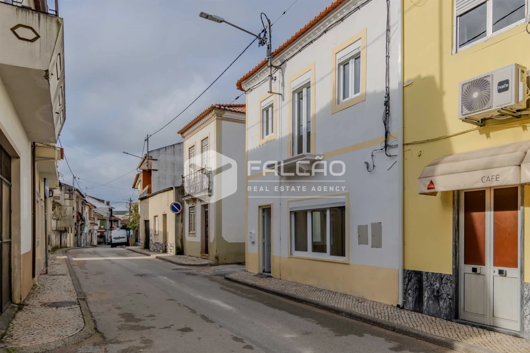 Moradia T3 para Venda em Amiais de Baixo Foto 43