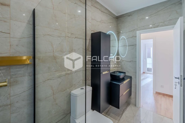 Moradia T3 para Venda em Amiais de Baixo Foto 22