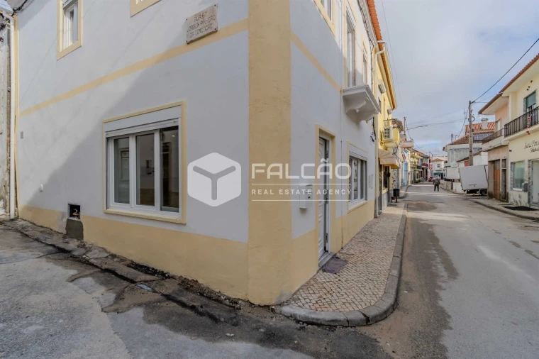 Moradia T3 para Venda em Amiais de Baixo Foto 42