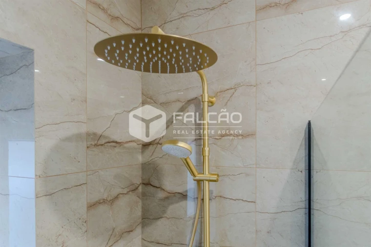 Moradia T3 para Venda em Amiais de Baixo Foto 31