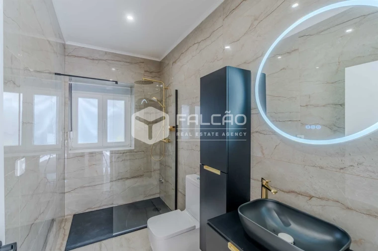 Moradia T3 para Venda em Amiais de Baixo Foto 21