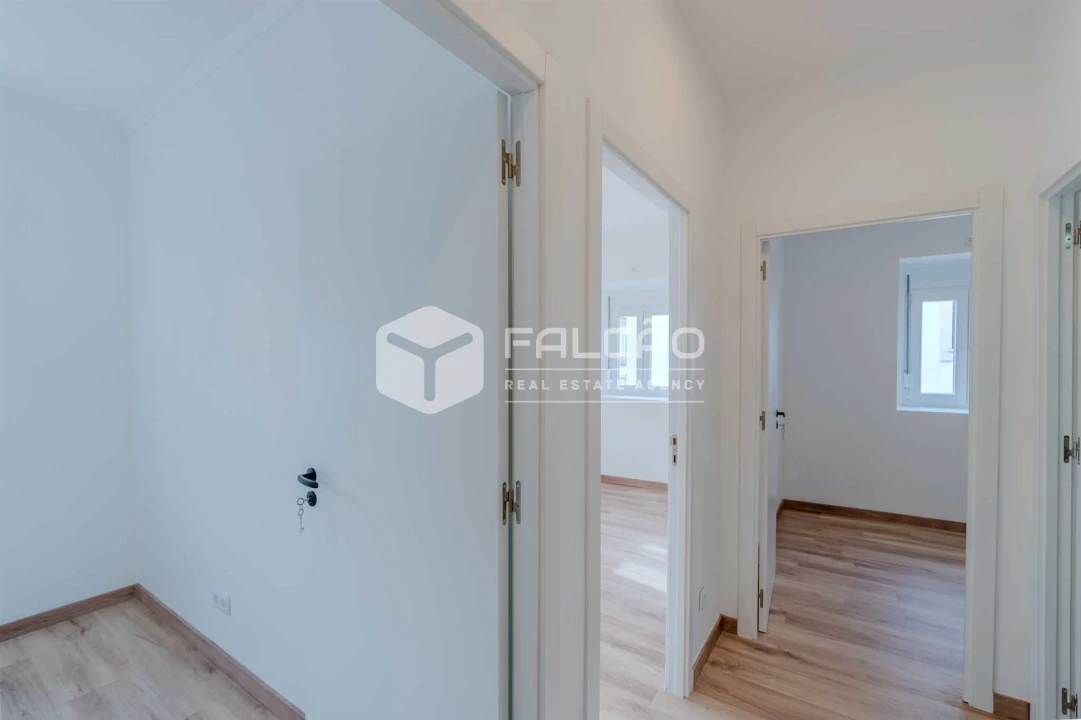 Moradia T3 para Venda em Amiais de Baixo Foto 15