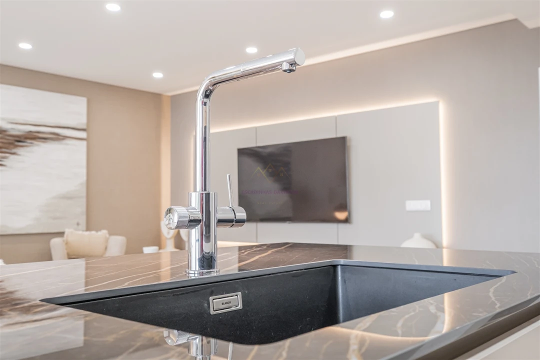 Apartamento T4 para Venda em Montijo e Afonsoeiro Foto 8