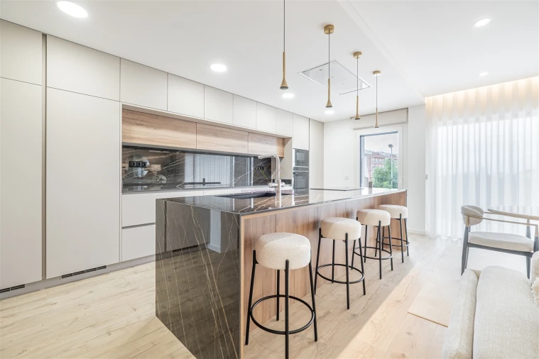 Apartamento T4 para Venda em Montijo e Afonsoeiro Foto 2