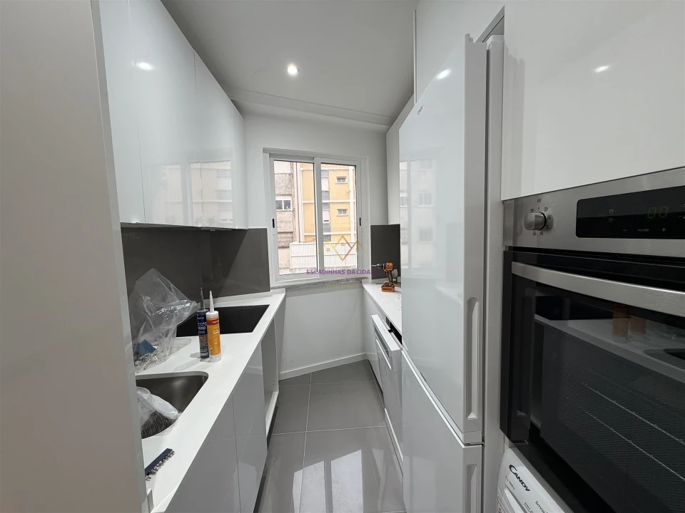 Apartamento T3 para Venda em Queluz e Belas Foto 12