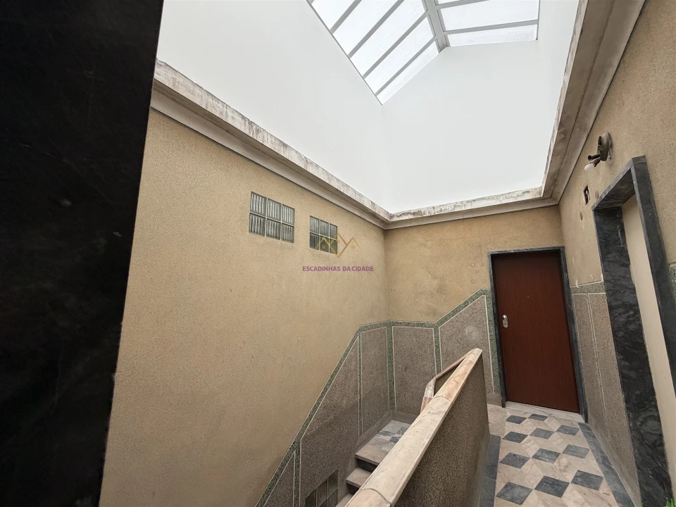 Apartamento T3 para Venda em Queluz e Belas Foto 29