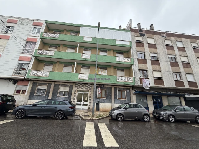 Apartamento T3 para Venda em Queluz e Belas Foto 32