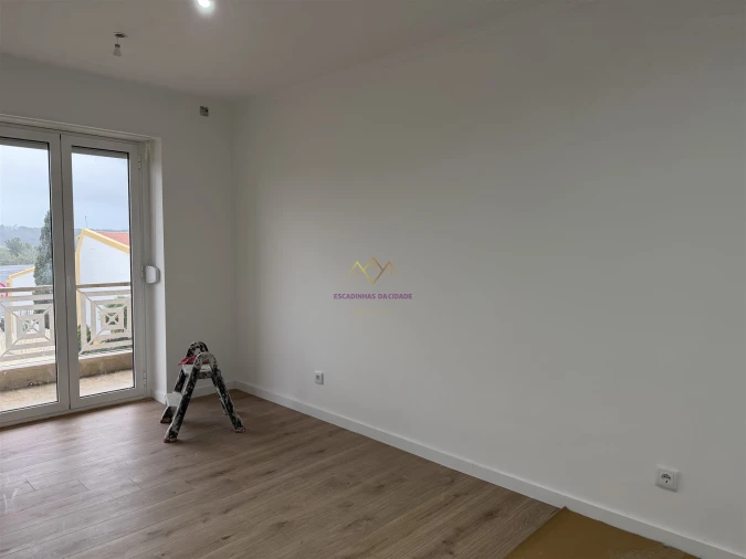 Apartamento T3 para Venda em Queluz e Belas Foto 23